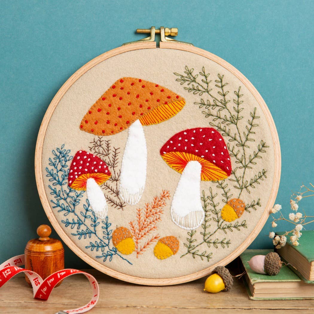 Toadstool Appliqué Hoop Craft Kit: English