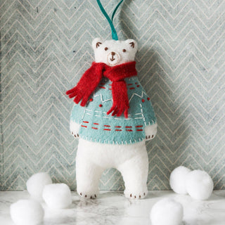 Polar Bear Felt Craft Mini Kit: English