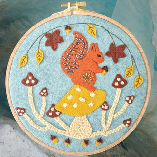 Squirrel Felt Appliqué Hoop Kit: English