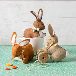 Bunnies Felt Craft Kit: English