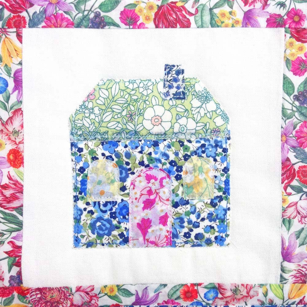 Liberty Tana Lawn™ Fabric Rainbow Mini Sampler Quilt Kit