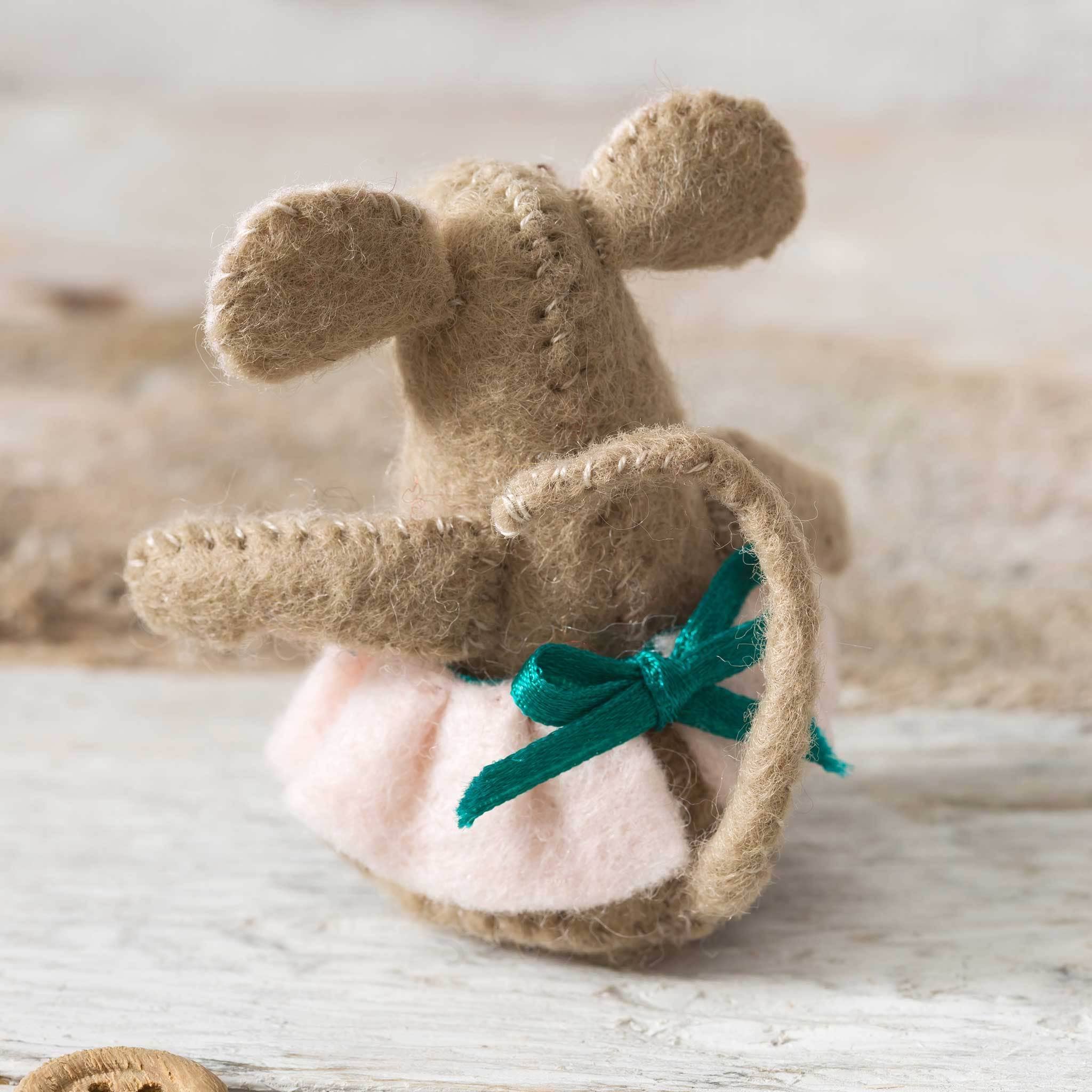 Mouse Family Felt Craft Kit: English