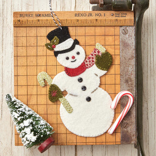 Frolicking Frosty Ornament Pattern