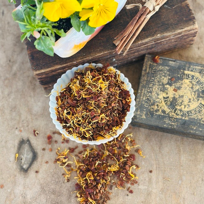 Cinnamon Apricot Soleil Tea, 1/4 LB.