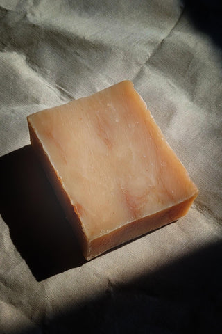 Grapefruit and Geranium Moisturizing Vegan Soap