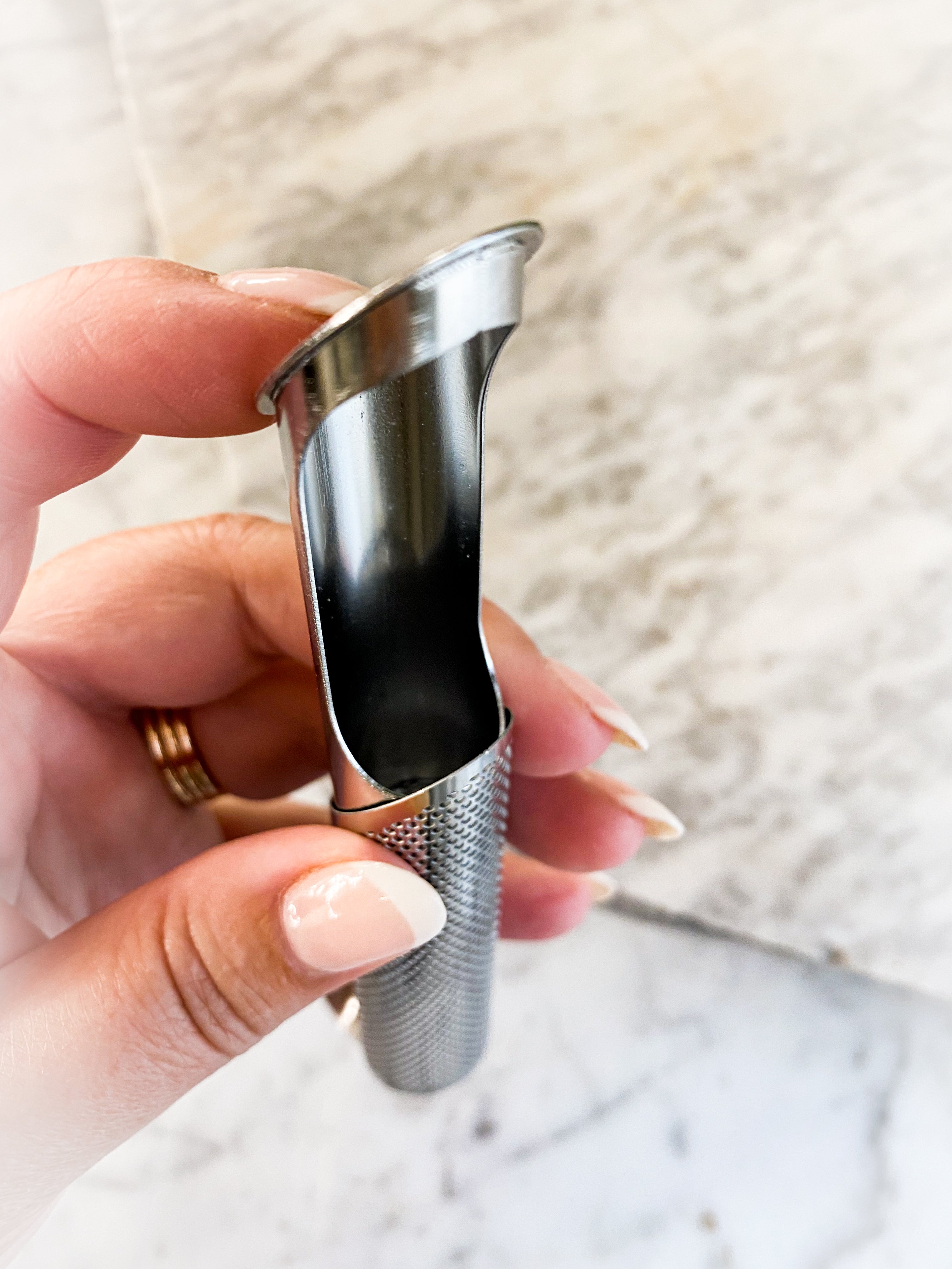 Sliding Mesh Tube Infuser
