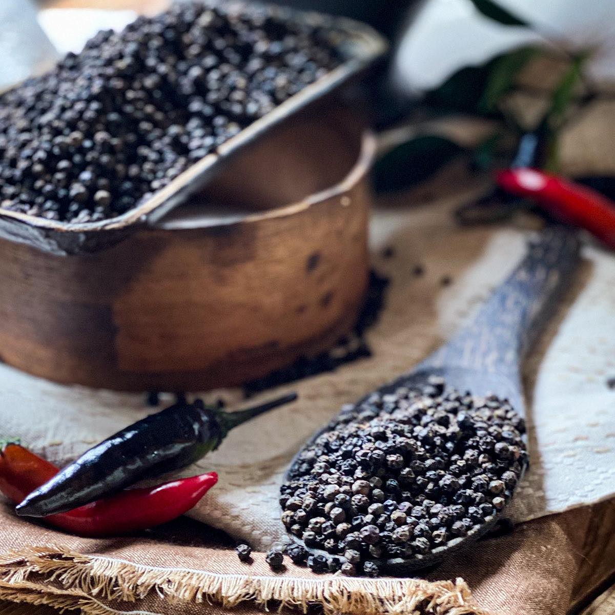 Black Peppercorns, Whole, 1/2 LB.