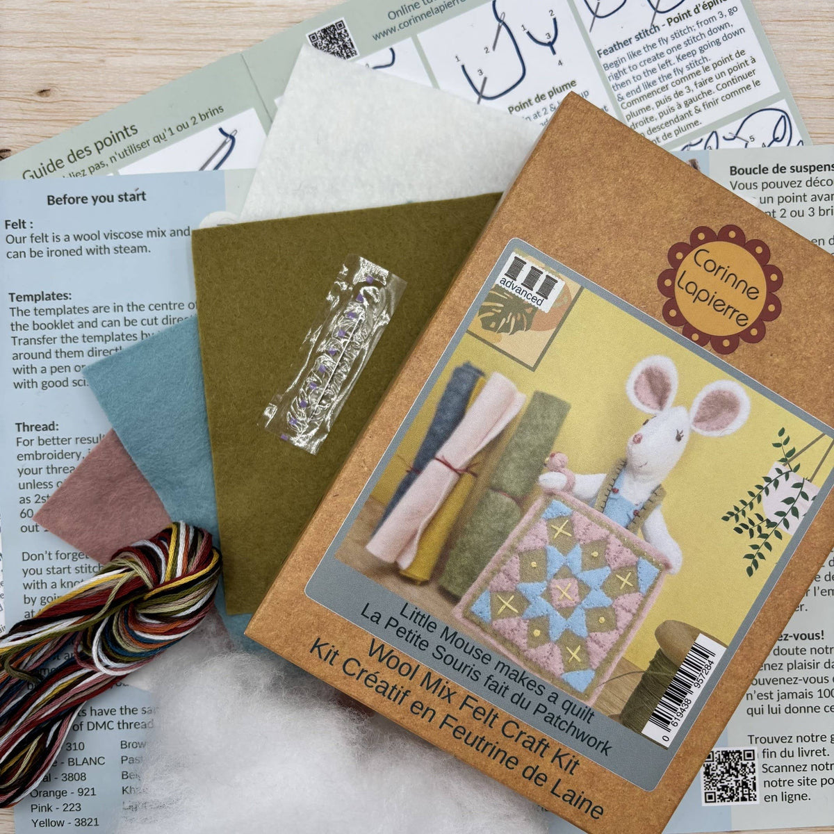 Little Mouse Makes a Quilt Felt Craft Mini Kit: English