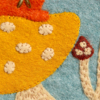 Squirrel Felt Appliqué Hoop Kit: English