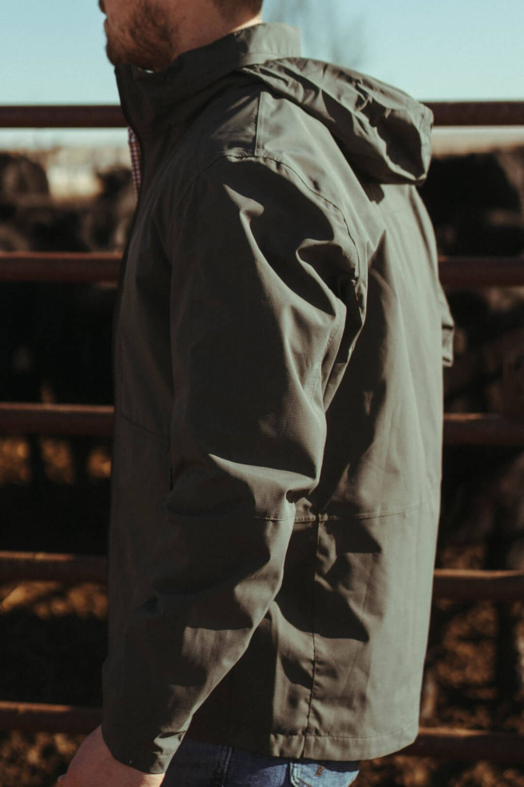 Picture of the side of the Pendleton outdoorsman windbreaker. 